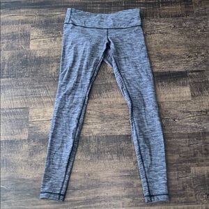 Lululemon Herringbone Wunderunder Size 8 Like New
